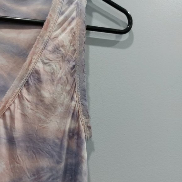 Young Fabulous Broke Tie Dye Sleeveless V-neck Tank - Picture 3 of 6